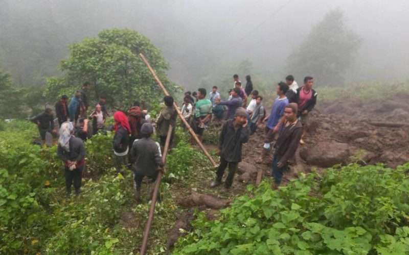 ताप्लेजुङ : बाढीपहिरोबाट ८१ घर विस्थापित, पाँचजनाको मृत्यु