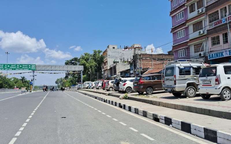 झापामा नियमविपरीत भारतीय गाडीको राज, भन्सार र प्रशासन रमिते