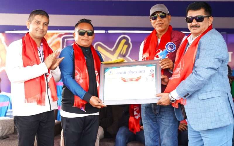 खेल पत्रकार राईलाई झापा गोल्डकपको सम्मान