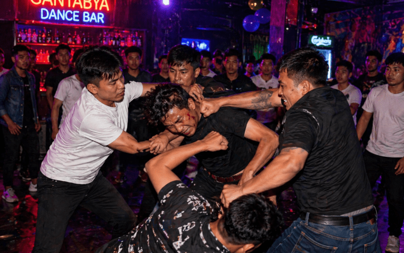 विर्तामोडको गन्तव्य डान्सबारमा झडप, ३ जना नियन्त्रणमा, एक फरार